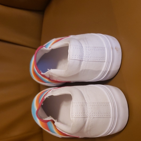 Hand painted slip on shoes - Picture 3 of 4